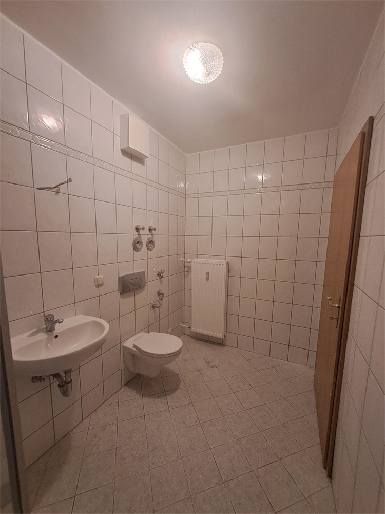 2 Raum-Wohnung mit 2 Balkonen in Sandersdorf - Foto 3